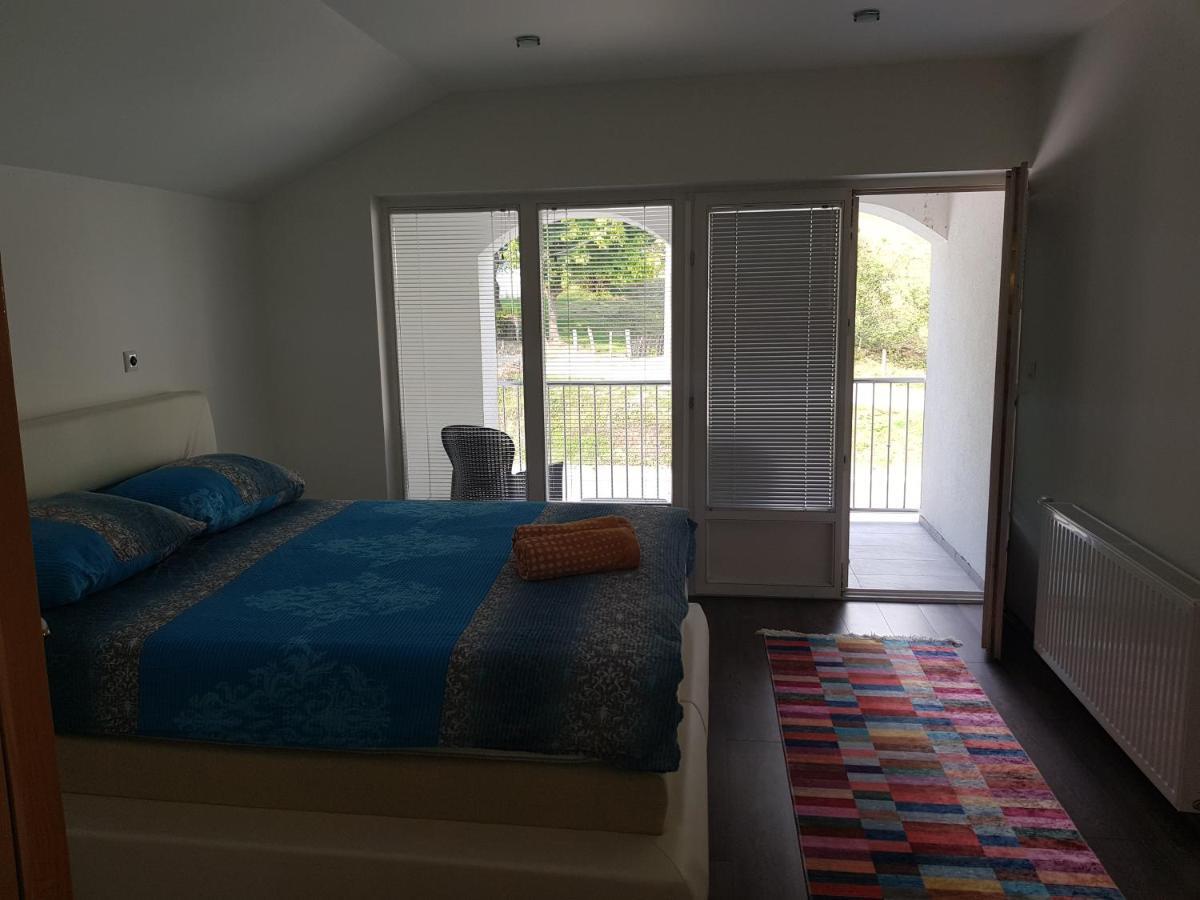 Vinac Guest House Яйце Экстерьер фото